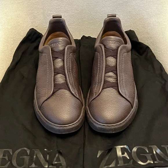 Barley used shoes. That need to go. Comes with duster bag for each shoe. The 10 Best Travel Shoe Bags, Tested and Reviewed main image 2